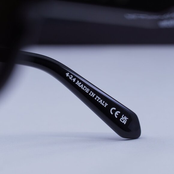 Final Price! Off-White OERI13D SPARKS 1007 Sunglasses main image 4
